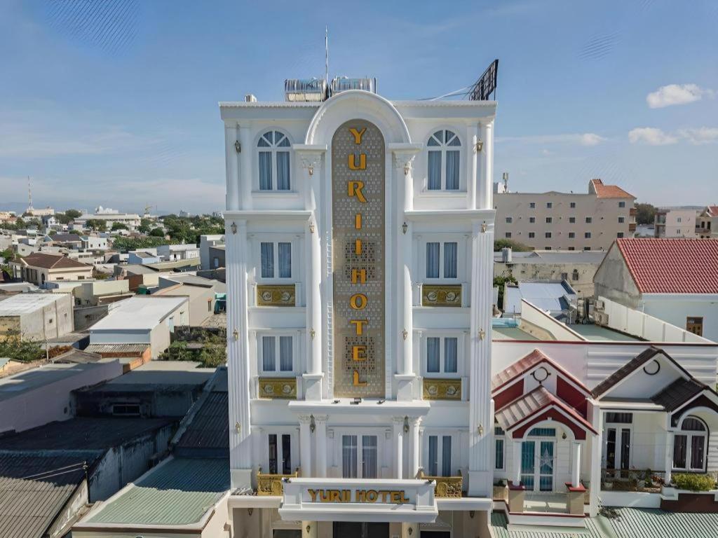 Yurii Hotel Phan Thiết Buitenkant foto